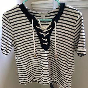 Striped shirt sleeve